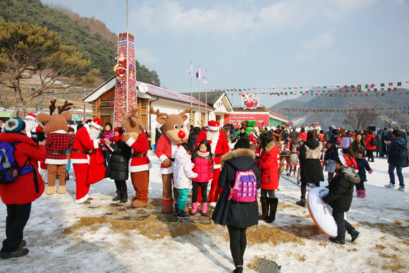경북 봉화 산타마을, 한국 관광의 별 ‘반짝’