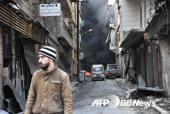 시리아 북서부 앗자즈에서 트럭 폭탄 테러