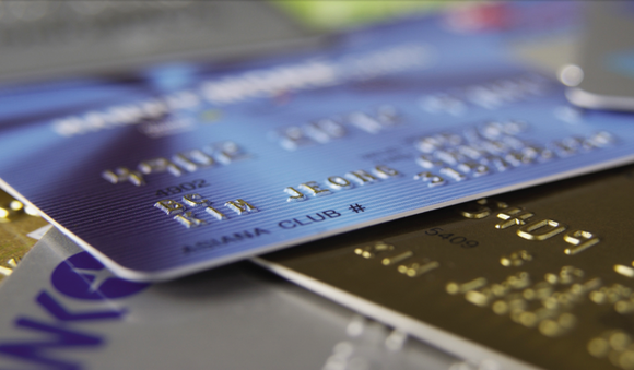 저신용·저소득자 카드사 대출 비중 11.9%, 은행의 6배