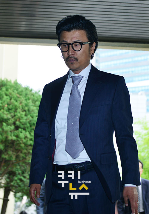 검찰, 이주노 징역 2년-신상정보공개 구형… 사기-강제추행 혐의
