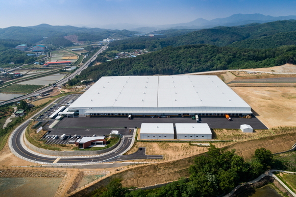 BMW, 안성에 세계 최대 규모 '부품물류센터' 완공