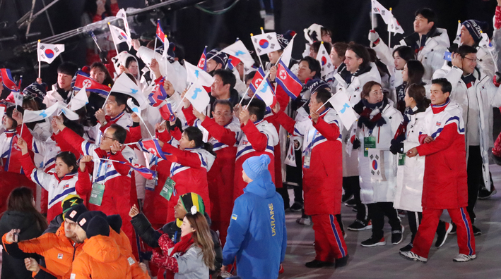 남북 선수단, 평창동계올림픽 '시작과 끝을 함께'