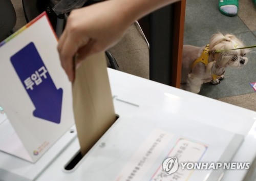 ‘6‧13지방선거’ 첫날 사전투표율 8.77%…전남, 가장 높은 투표율 기록