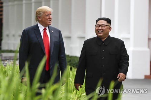 [북미정상회담] 김정은, 통역 없이 트럼프와 대화…영어 실력은?