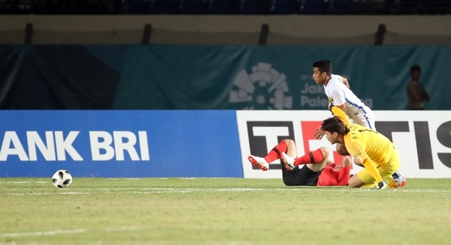 한국, 말레이시아전 0-2 뒤진 채로 전반 종료