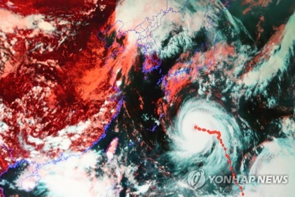 중형급 태풍 ‘솔릭’ 북상 중…22일 제주·23일 군산 영향권