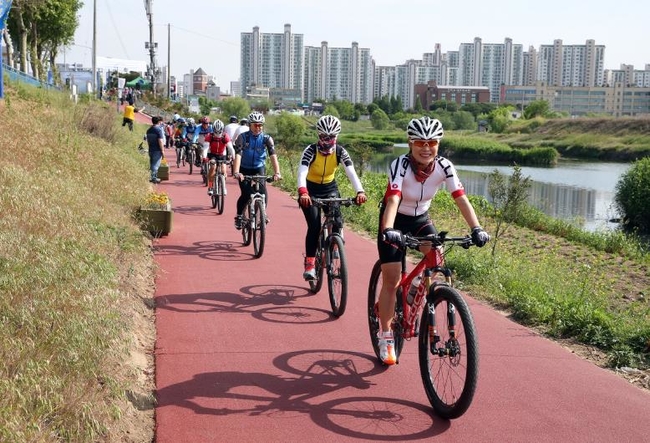 서울시내 자전거 교통사고 하루 10건...송파구 최다