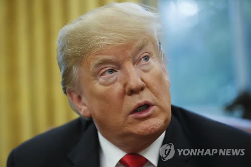 트럼프 “한국, 美 승인 없이는 대북 제재 못 풀어”