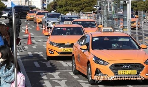 서울 택시 기본요금, 3800원으로 인상…심야요금은 4600원