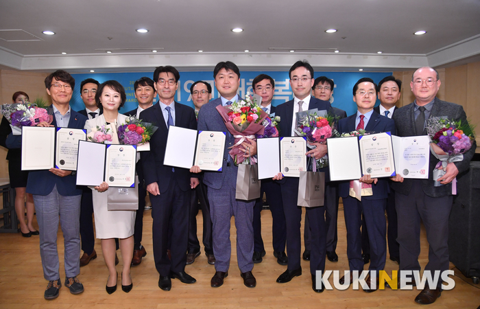 쿠키뉴스 '2019 미래행복대상' 영광의 수상자들