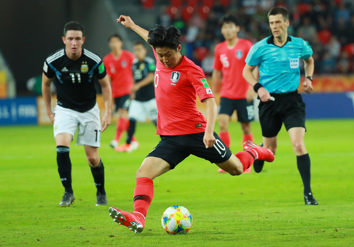 [U20 월드컵] ‘경우의 수 없다!’ 한국, 아르헨티나 꺾고 조 2위 확정… 일본과 16강 맞대결