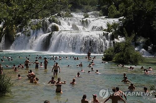 크로아티아 국립공원서 한국인 추정 2명 사망