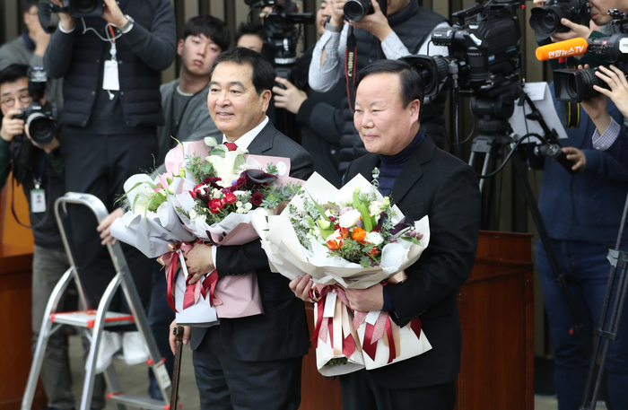 심재철 의원, 자유한국당 신임 원내대표로 선출