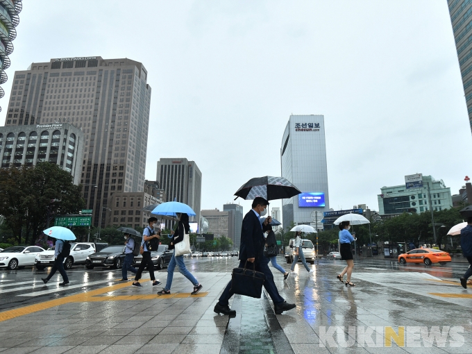 [오늘 날씨] 목요일, 우산필수…전국 대부분 지역에 비
