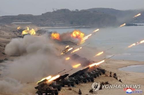 북한, 원산서 동해로 발사체 2발 발사