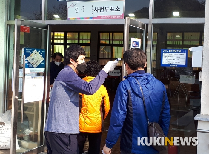 [총선]전북 제21대 국회의원 선거 사전 투표율 12시 현재 7.56%...20대 선거 대비 4.09% 높아