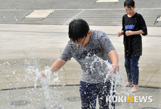 (대구‧경북 날씨) 최고 34도 폭염…경북북부 최대 150mm 폭우