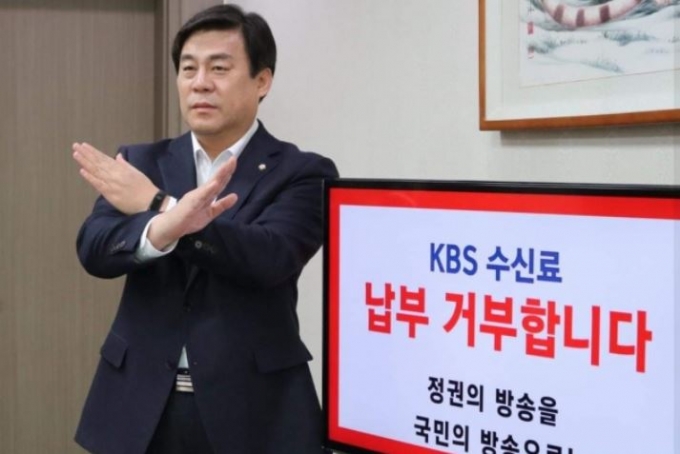 [단독] 김선동 전 의원 “나경원‧오세훈 캠프 합류 제안은 사실… 고민 끝에 거절”