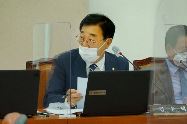 김윤덕 의원, ‘코로나19 위기극복, 소상공인 손실보상 기준 마련’ 법안 발의 