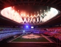 코로나 뚫고 마무리된 2020 도쿄 올림픽… 파리에서 만나요 