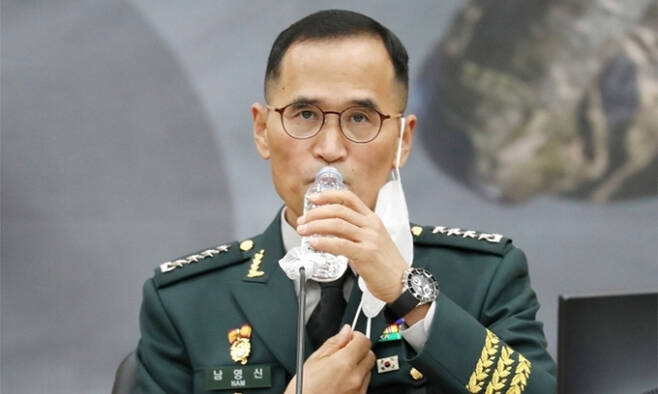 [단독] 육군, ‘독직폭행’도 은폐… 장기 군법무관 ‘제 식구 감싸기’
